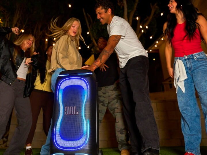 JBL PartyBox 330: 280 watts, Bluetooth 6.0 e IA de som na party speaker que quer dominar suas festas
