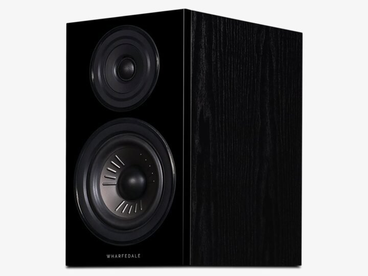 Wharfedale Diamond 12.2: A Bookshelf Que Entrega Som de Caixa Grande