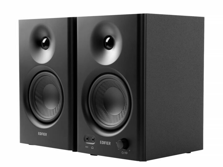 Edifier MR4 review: o monitor de estante barato que cabe na mesa (e seus limites)