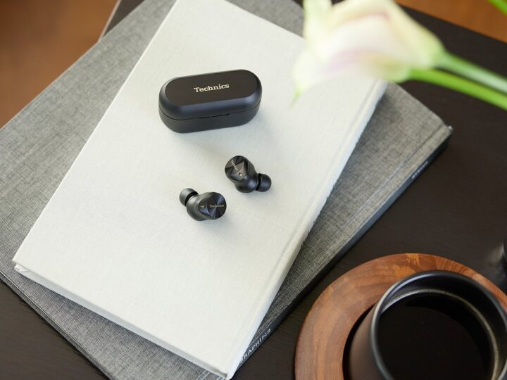 Technics EAH-AZ80: o fone TWS que prova que hi-fi de verdade cabe num intra-auricular