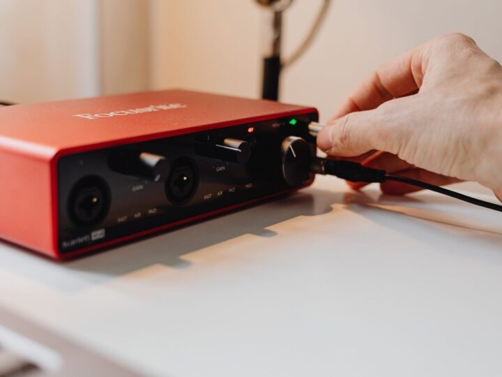 6 melhores interfaces de áudio para home studio em 2026: da entrada ao semiprofissional