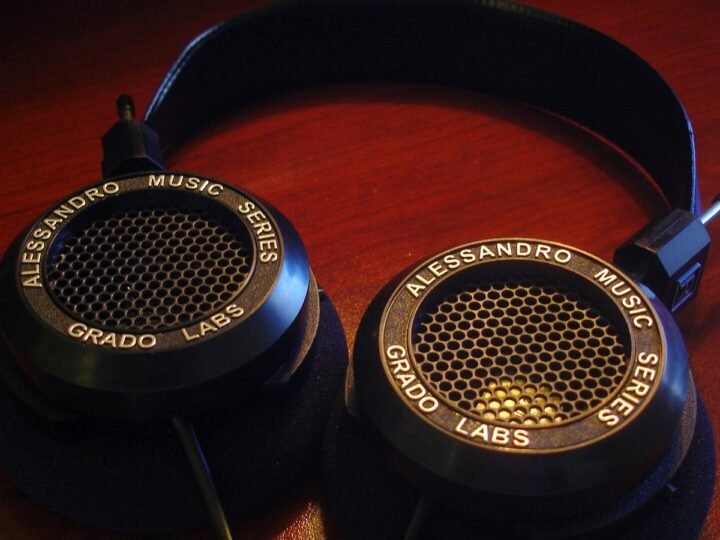 Grado Labs: A Família de Brooklyn que Fabrica Fones à Mão Desde 1953