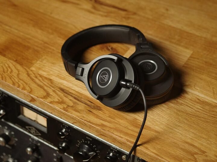 Review Audio-Technica ATH-M40x: o fone de estúdio mais neutro da linha M ainda vale a pena