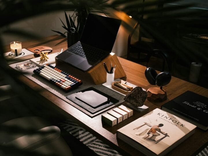 Acústica para home office: como acabar com o eco nas videochamadas sem obra
