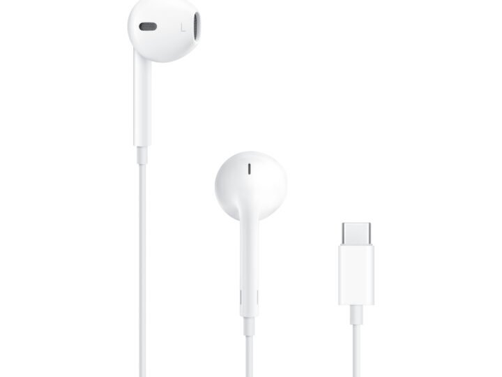 Fone com fio em celular sem P2: como escolher entre fone USB-C, adaptador com DAC e Lightning