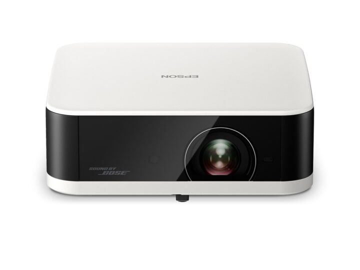Epson sugere Lifestudio e EcoTank para jogos em família no Dia das Crianças