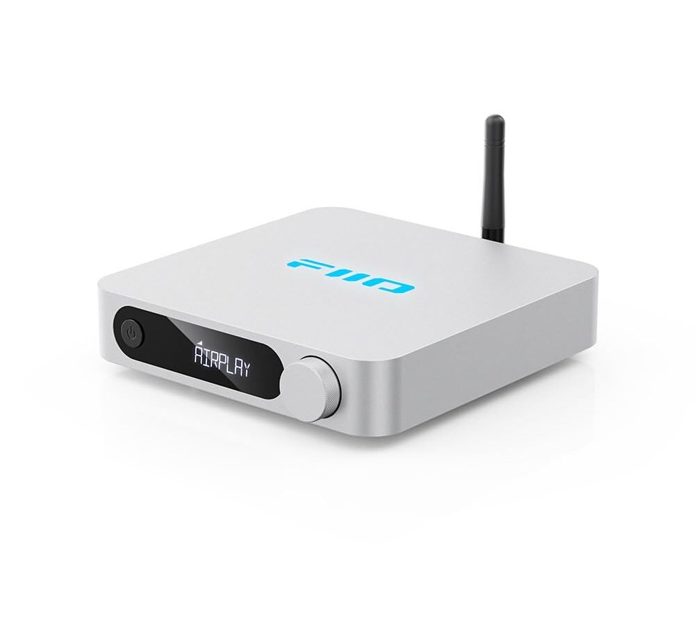 Streamer de áudio FiiO SR11 preto, com tela LCD e botão giratório no painel frontal