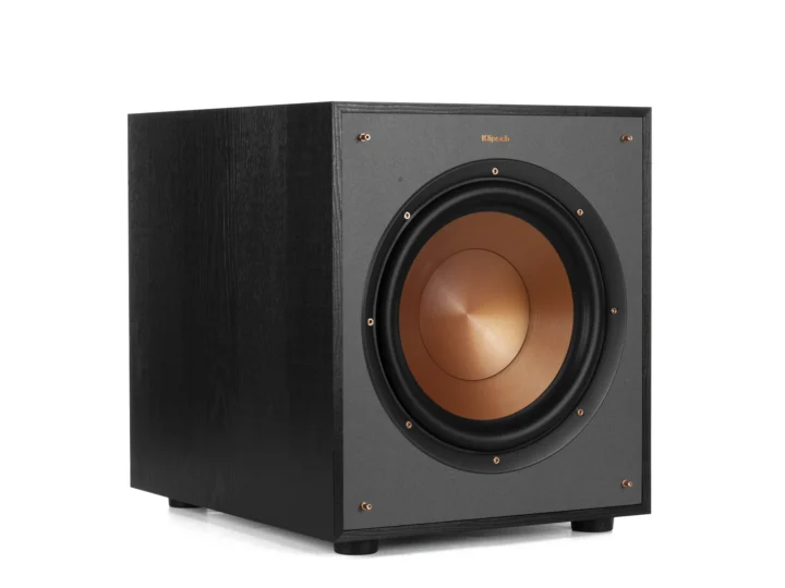 Klipsch R-100SW vale a pena em 2026? Análise da ficha técnica do subwoofer de 10 polegadas