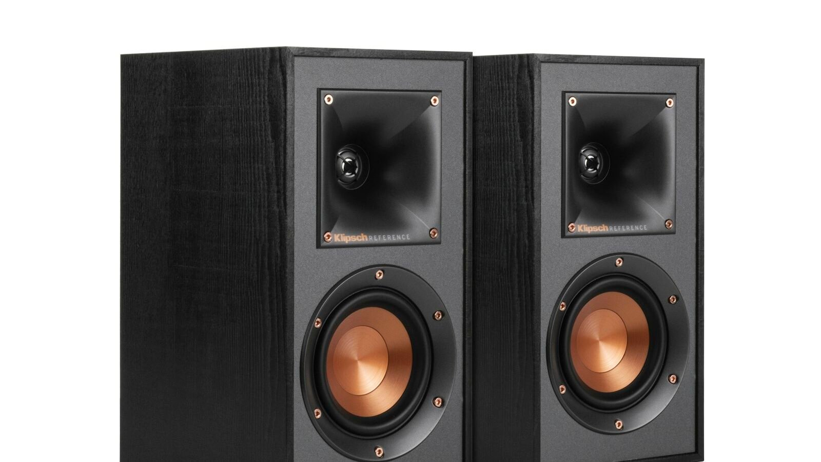 Par de caixas bookshelf Klipsch R-41M pretas com tweeter de corneta e woofer cor de cobre
