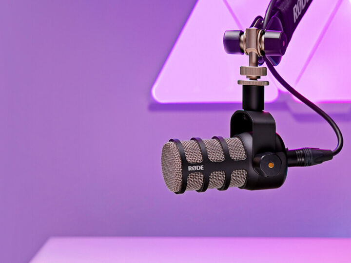 RØDE PodMic vale a pena em 2026? Análise de ficha técnica do microfone dinâmico XLR para podcast