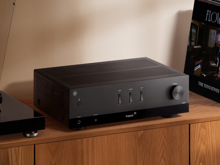 Yamaha R200A: novo receiver estéreo de entrada tem 100 W por canal, phono e Bluetooth multipoint